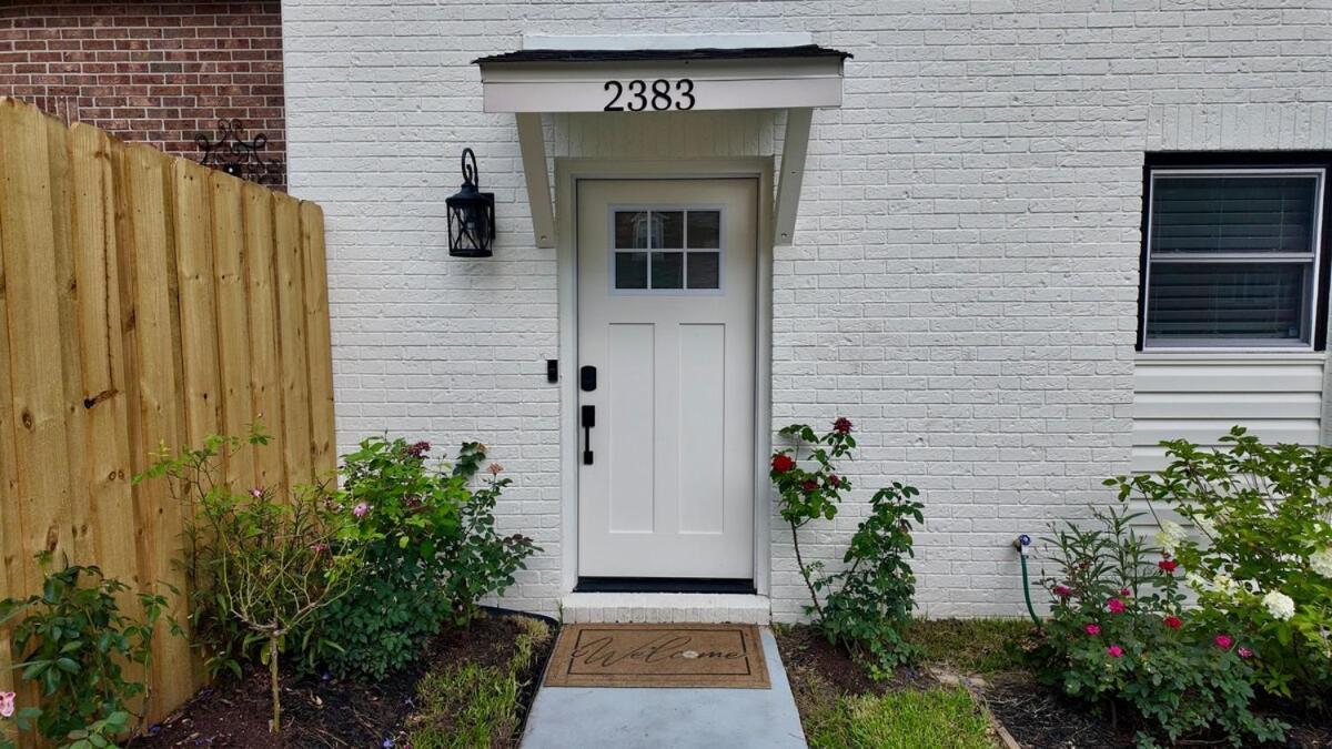 Elegant Townhome Retreat With King Bed Near I-10, Capitol, Fsu & Famu Tallahassee Bagian luar foto