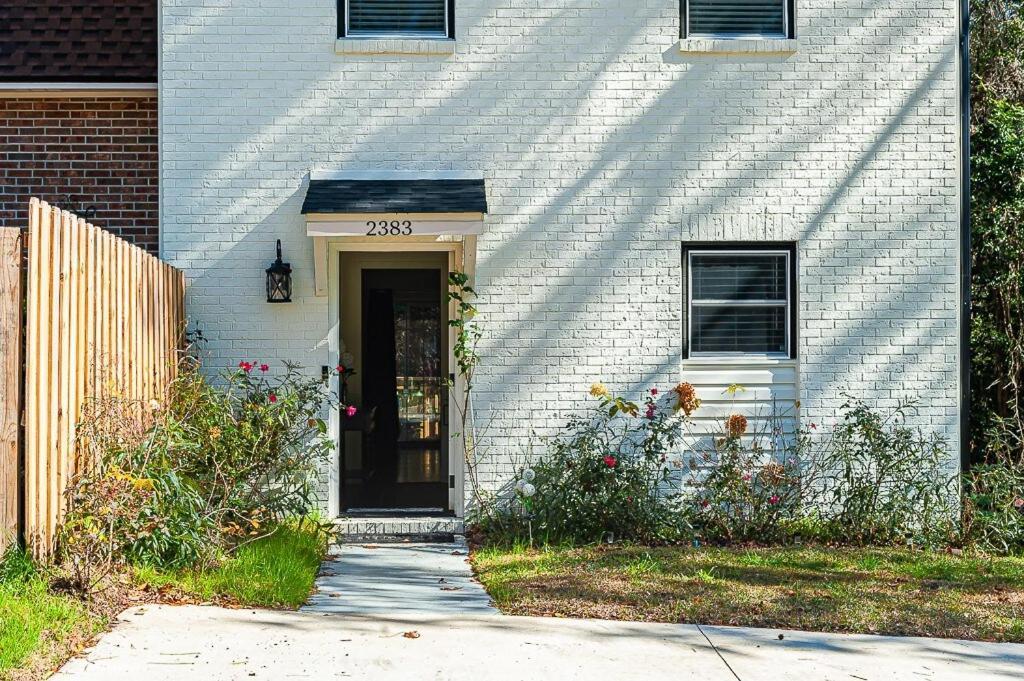 Elegant Townhome Retreat With King Bed Near I-10, Capitol, Fsu & Famu Tallahassee Bagian luar foto