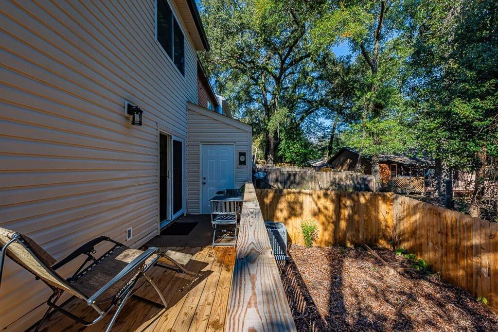 Elegant Townhome Retreat With King Bed Near I-10, Capitol, Fsu & Famu Tallahassee Bagian luar foto